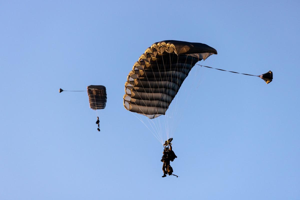 SMTCOPS,新的法国多任务降落伞系统
