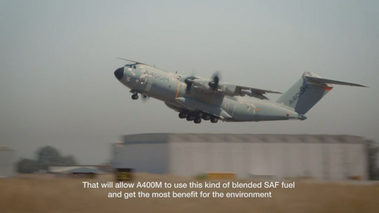 The First flight test of the A400M with SAF: 01 minute with 7 seconds